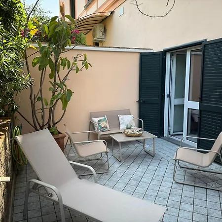 Maison Vittoria ゲストハウス 3*